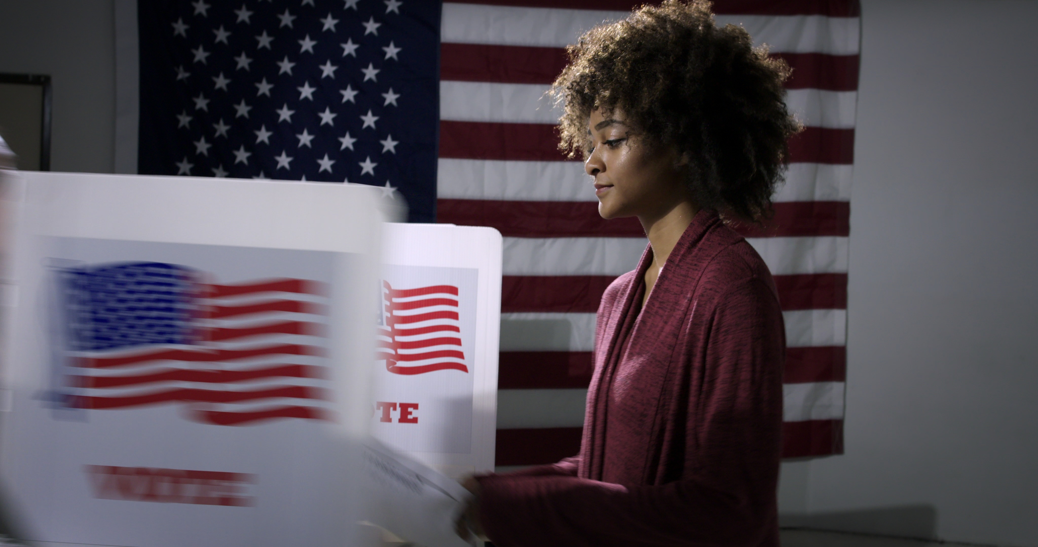 Wisconsin Primaries Highlight Democratic Party Divisions and Progressive Reform Calls