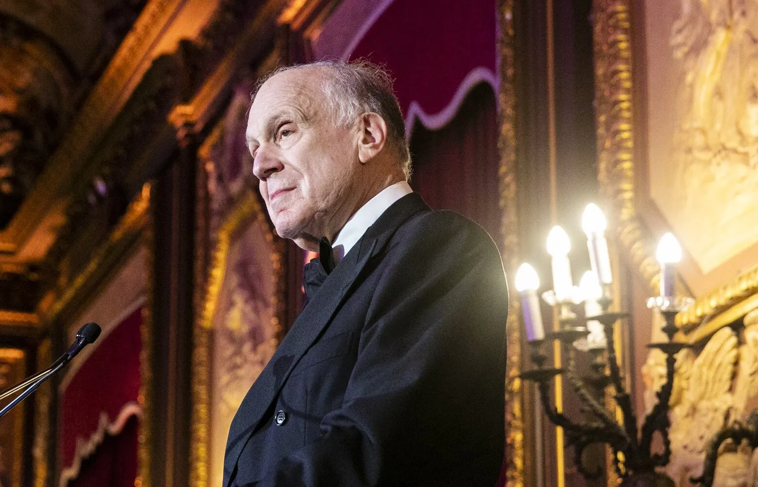 Billionaire GOP Donor Ronald Lauder Abruptly Scales Back Political Giving